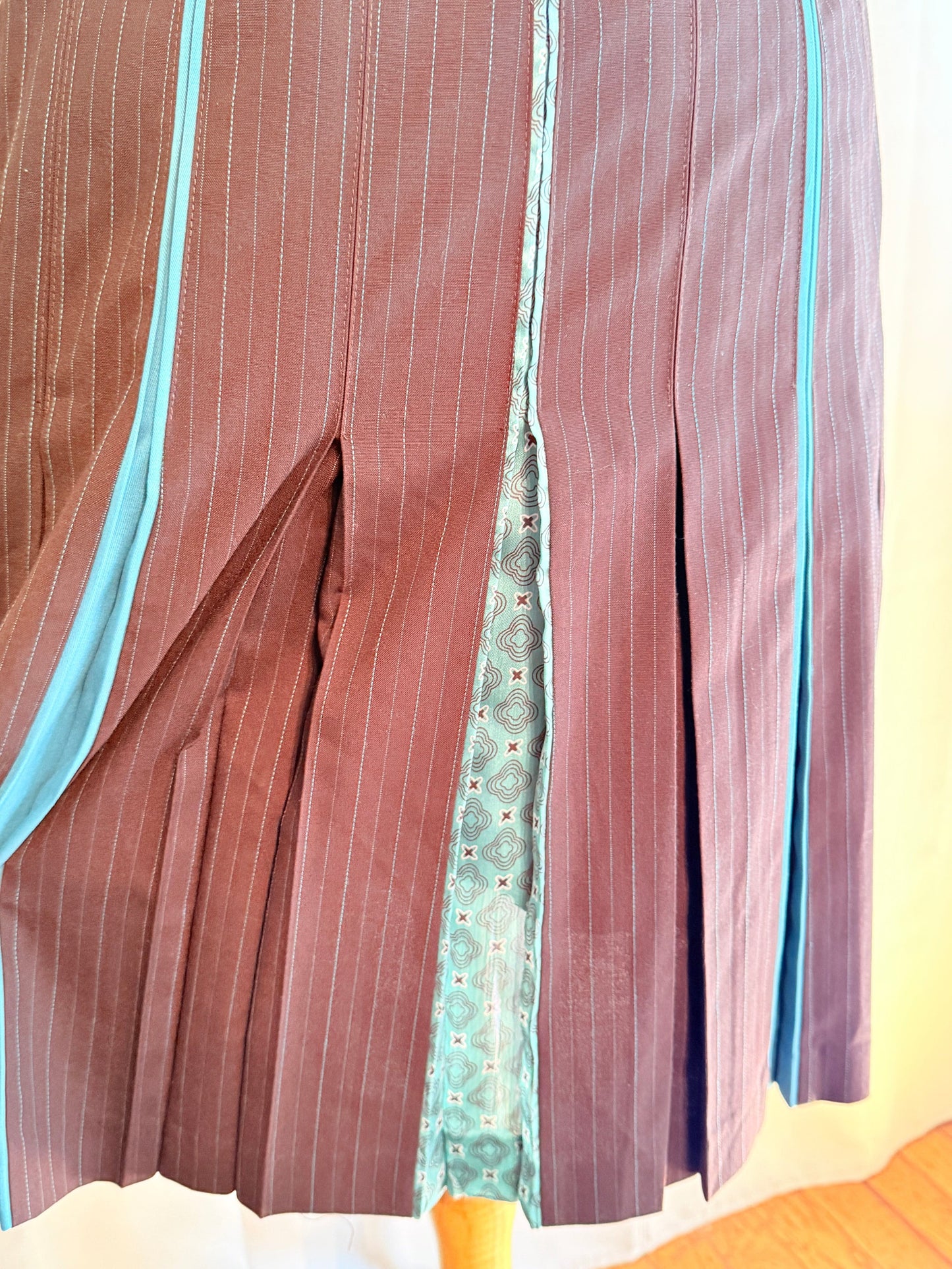 Jade Vintage Skirt Y2K Striped Brown Pleated Midi Skirt Y2K Striped Brown Pleated Midi Skirt