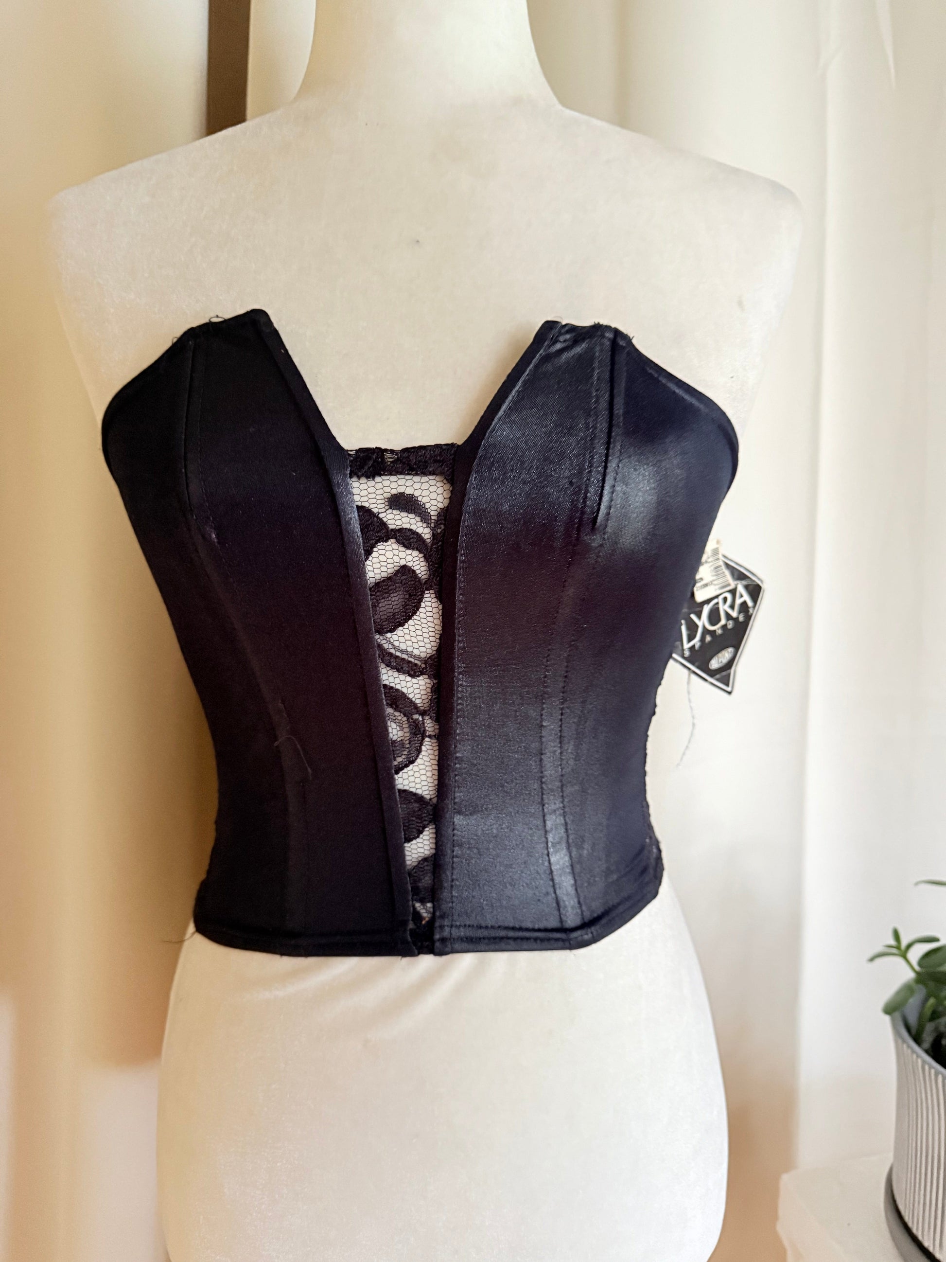 Jade Vintage  corset 90’s Deadstock Black Corset With Lace Detailing 90’s Deadstock Black Corset With Lace Detailing