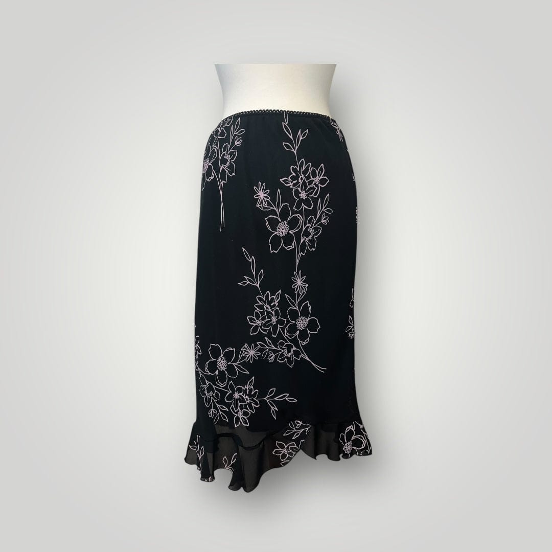 Jade Vintage  Y2k Black and Pink Floral Dressbarn Fairy Midi Skirt Y2k Black and Pink Floral Dressbarn Fairy Midi Skirt